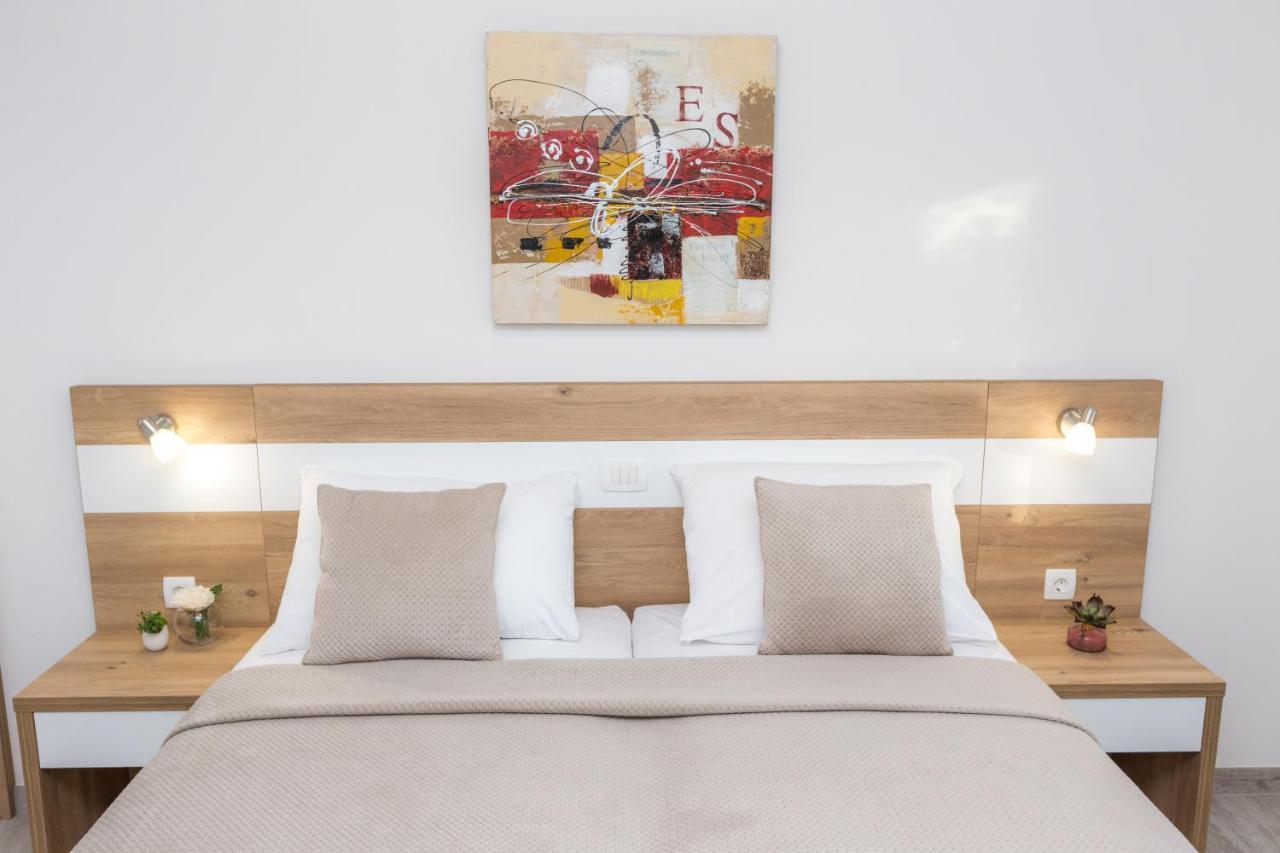 Apartmani Villa Paulo Starigrad Paklenica Ngoại thất bức ảnh