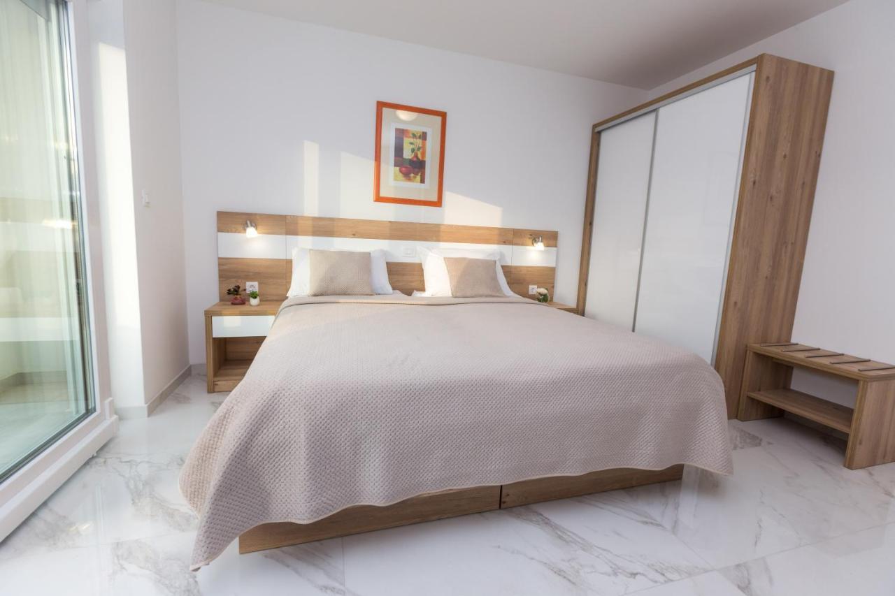 Apartmani Villa Paulo Starigrad Paklenica Ngoại thất bức ảnh